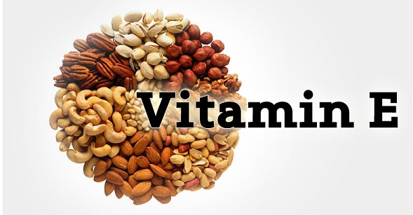 alt text: Hạt hướng dương, nguồn cung cấp vitamin E