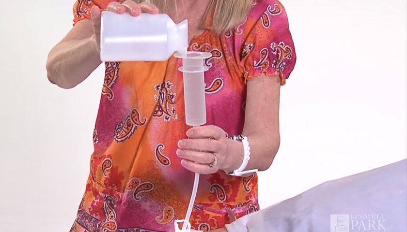 Cách cho ăn đúng tư thế